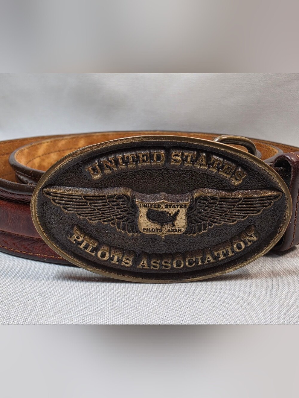 United States Pilots Association Brass Belt Buckle #39 And Brown Leather Belt